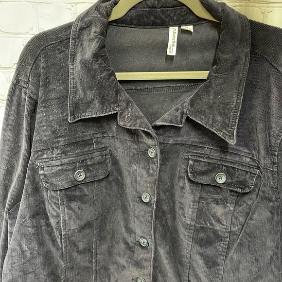 St. John’s Bay stretch Navy Corduroy Button up Jacket/Shacket size 2x - Picture 3 of 9